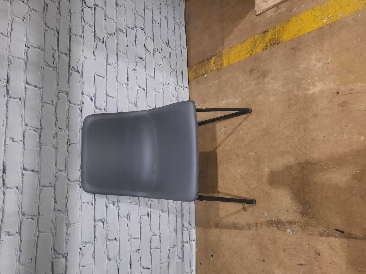 Centiar Side Chair - Gray - Gallery Image 7